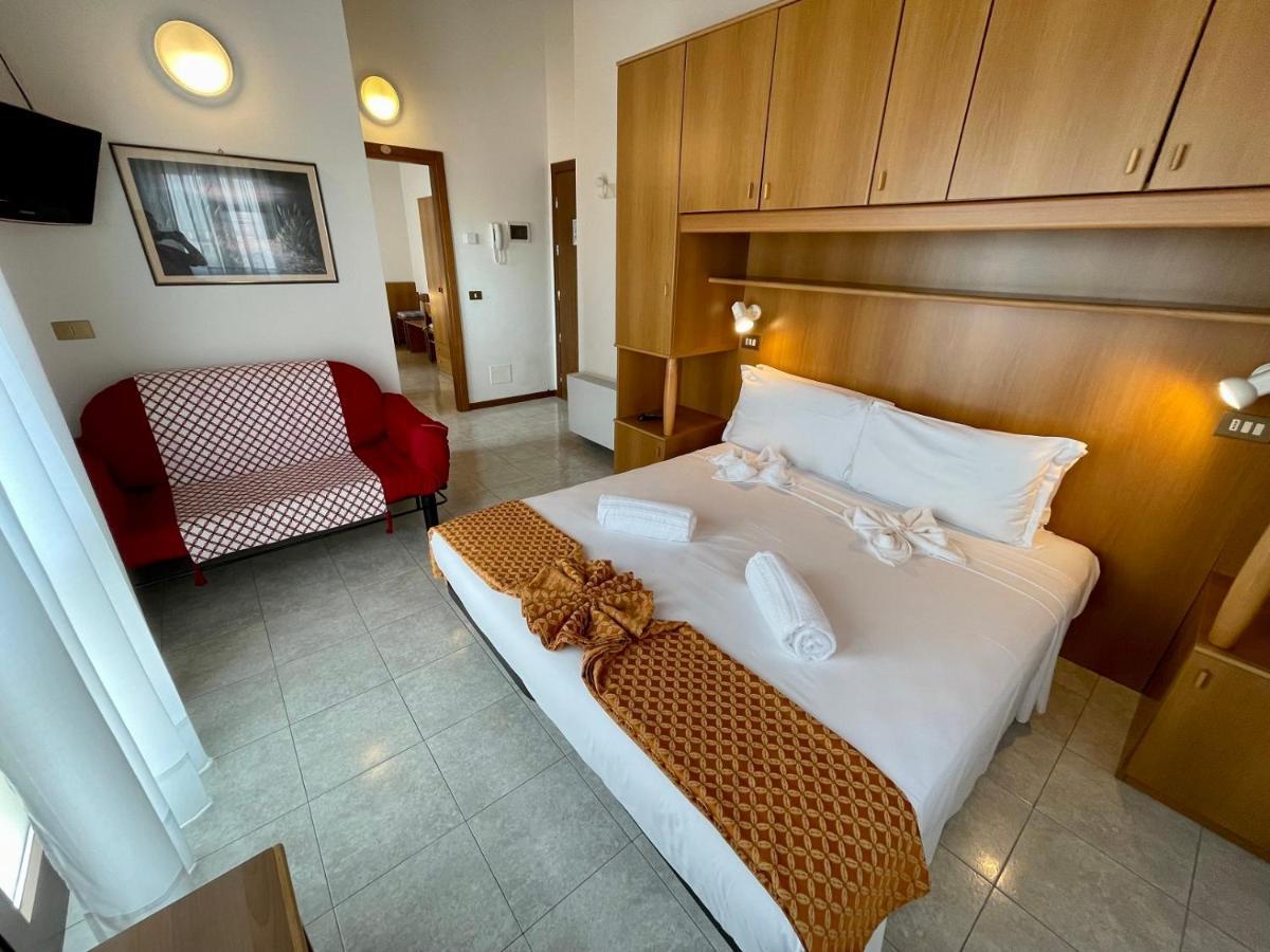 Hotel Rosa 2*