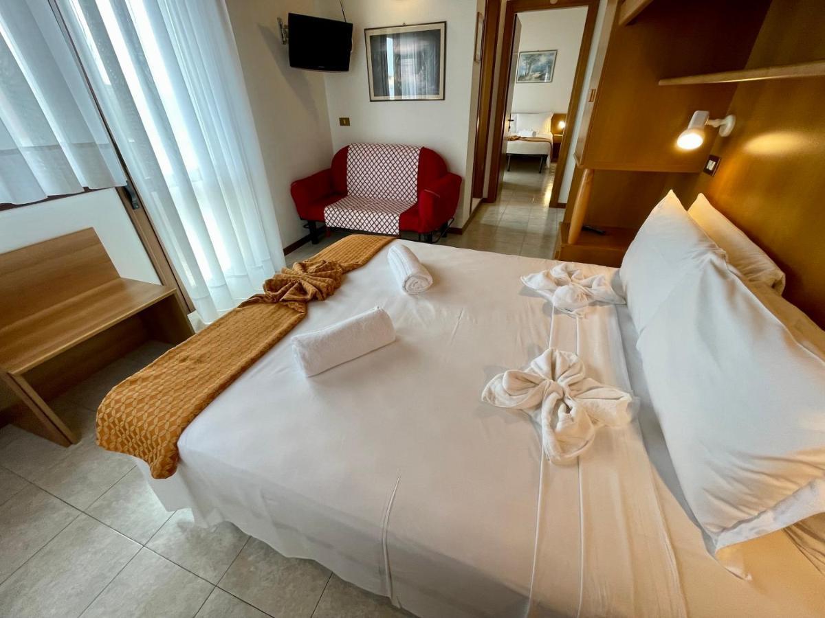 Hotel Rosa 2*